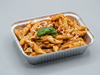 Paste Milaneze cu pui