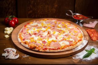 Pizza prosciutto si porumb Ø 32cm