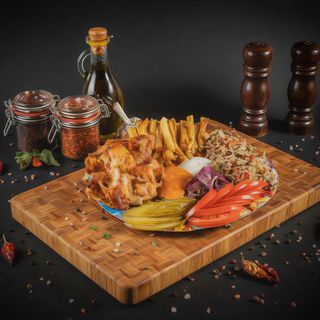 Shaorma Coressy de pui la farfurie, 3 sosuri gratuite