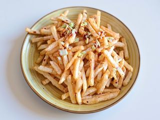 Cartofi pai cu sos acru picant