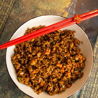Orez cu sos chinezesc