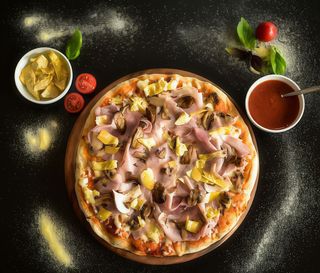 Pizza Capriciosa Mare 