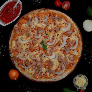 Pizza Tonno e cipolla Mega 