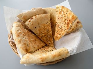 Focaccia cu rosmarin