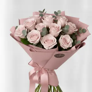 Buchet 11 trandafiri Pink mondial