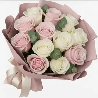 Buchet 11 trandafiri alb Pink mondial 