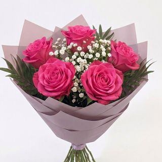 Buchet 5 trandafiri fuxia