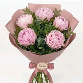 Buchet 5 bujori pink