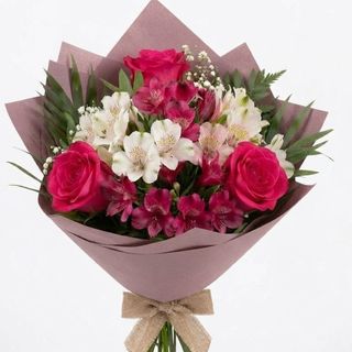 Buchet armony rosa fuxia , Astro