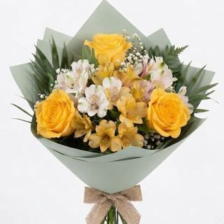Buchet trandafiri galbeni & astromelia
