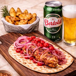 Lyulya kebab de pui + cartofi + bere Bertold