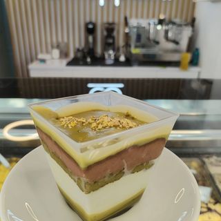 Semifreddo fistic