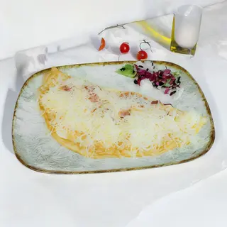 Omleta cu sunca si cascaval