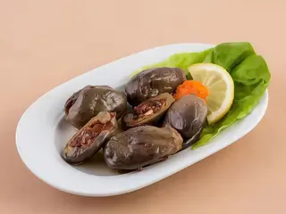Vinete umplute (Makdus)