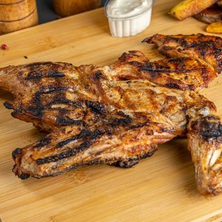 Jumatate de pui la gratar