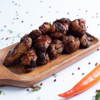 1 kg de aripioare usor picante