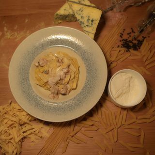 Tagliatelle Pollo