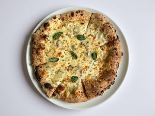 Pizza Quattro Formaggi Ø32cm