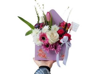 Plic mov cu flori asortate