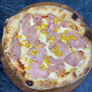 Pizza Prosciutto Porumb 1+1