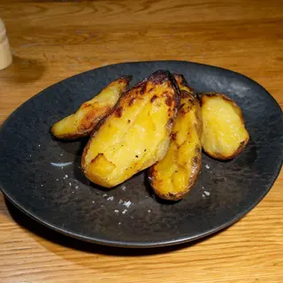 Cartofi copți la Josper