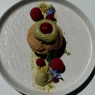 Choux cu fistic