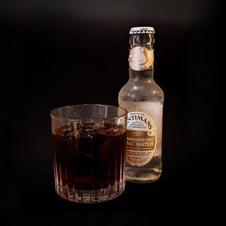 Espresso tonic