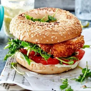 Crispy chicken bagel