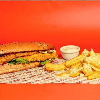 Sandwich cu crispy strips