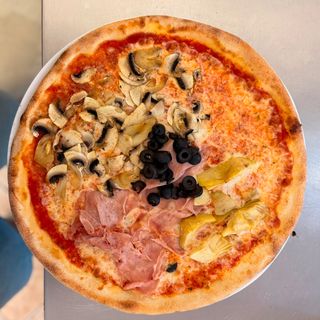 Pizza Quattro Stagione