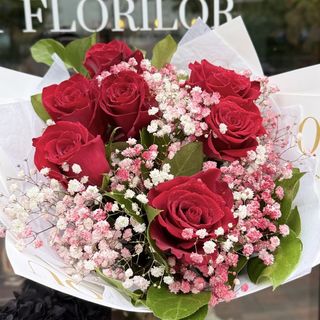 Buchet 7 Trandafiri – Gând romantic