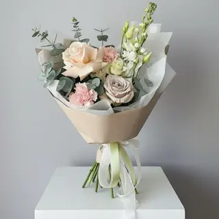 Buchet SURPRIZĂ S