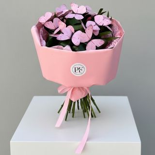 Buchet Elegant cu Fluturi