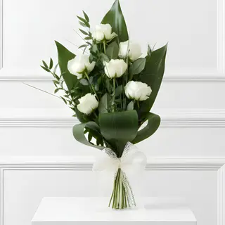 Buchet funerar trandafiri