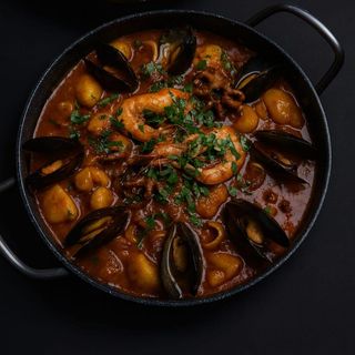 Tigaie Fructe de Mare 1200 Gr.