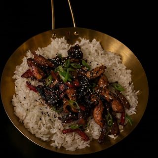 Pui cu Orez Thailandez 500 Gr.