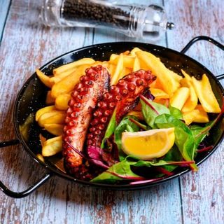 Caracatiță la grătar