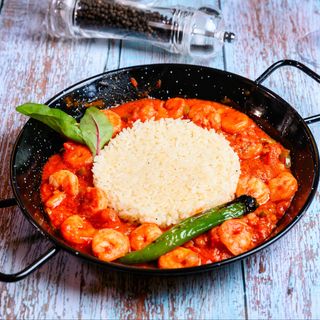 Creveți în sos picant