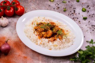 Pollo Alla Diavola/Piept de pui cu sos de rosii picant