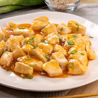 Pollo Fritto con Salsa Bianca Agrodolce