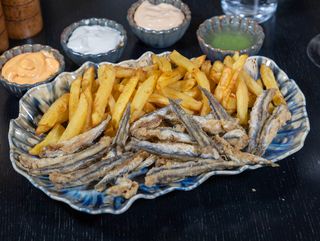 Hamsie cu cartofi si sos - 340g