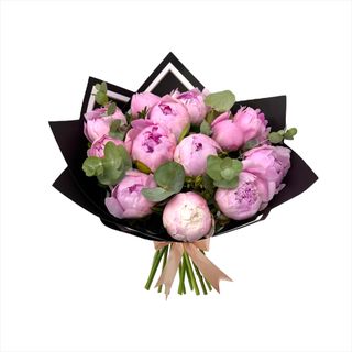 Buchet 13 bujori roz