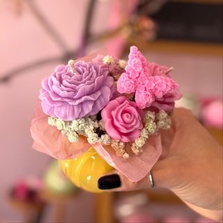 Yellow Rose Addict