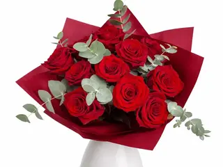 Buchet de 11 trandafiri rosii