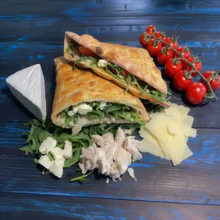 Bella Focaccia cu Pesto si pui