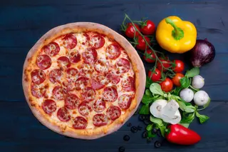 Pizza Salami Ø 32cm
