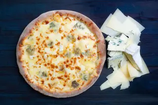 Pizza Quattro Formaggi Ø 32cm