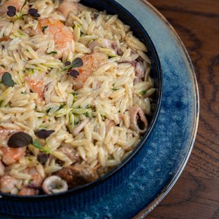ORZO  CU FRUCTE DE MARE (400G)