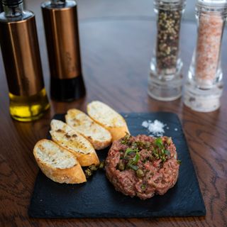 TARTAR DE VITĂ (210G)