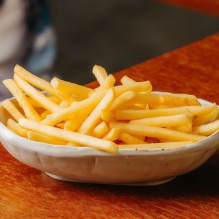 Cartofi pai proaspeti, crocanti